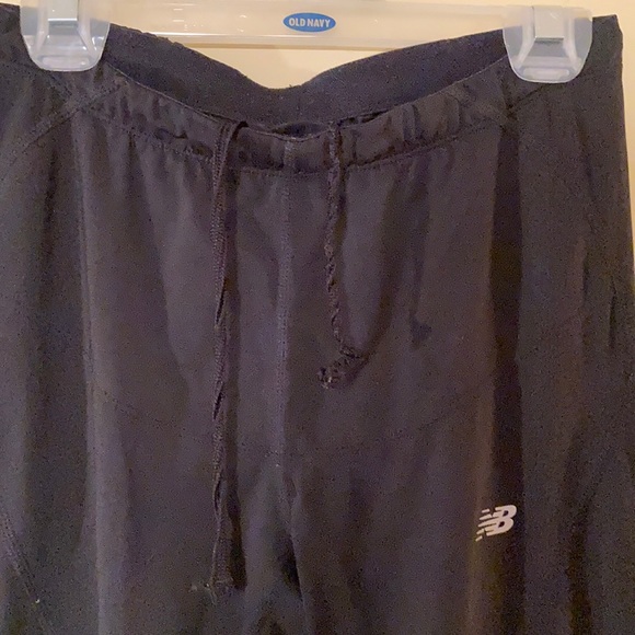 New Balance Workout Pants - Picture 8 of 8